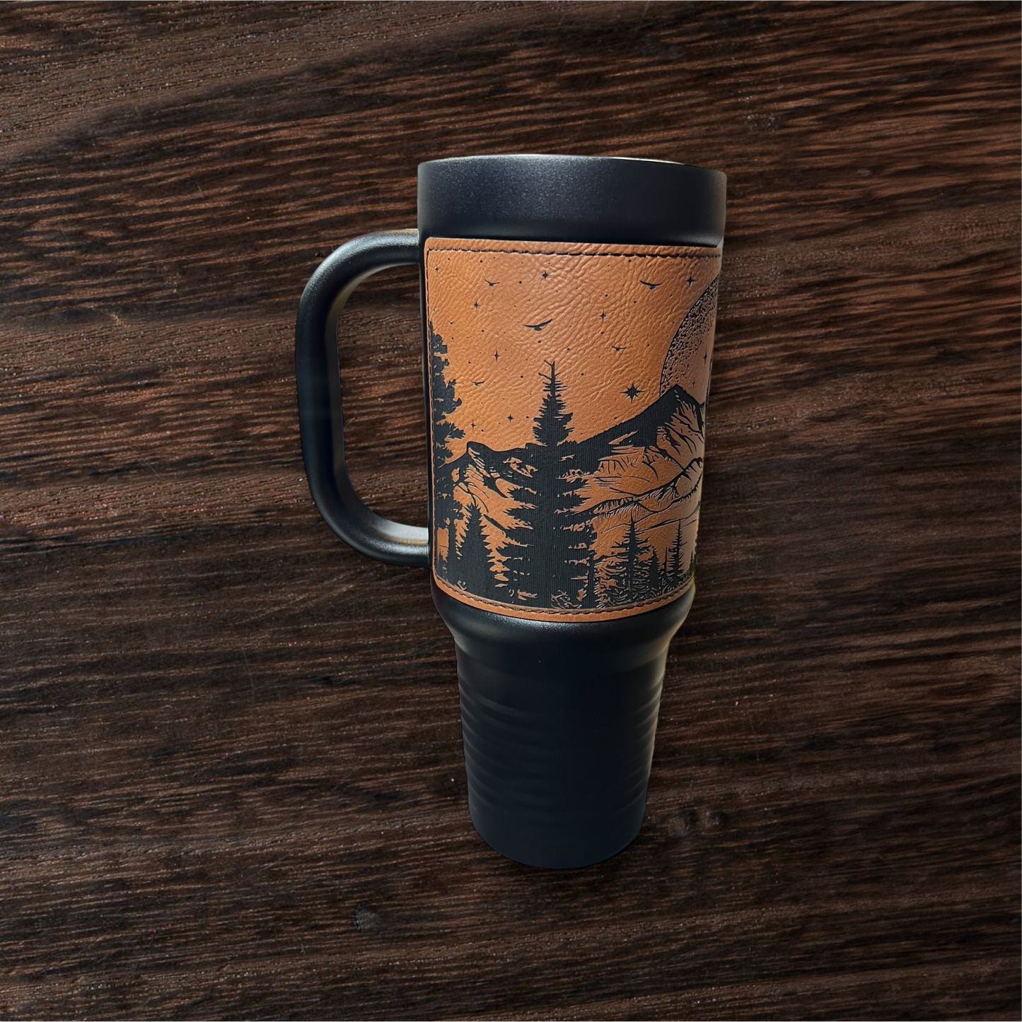 40oz Wolf In The Moon - Polar Camel Leatherette Wrapped